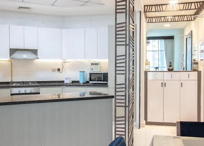 Aws Holiday Homes - Luxury Living Besides Canal